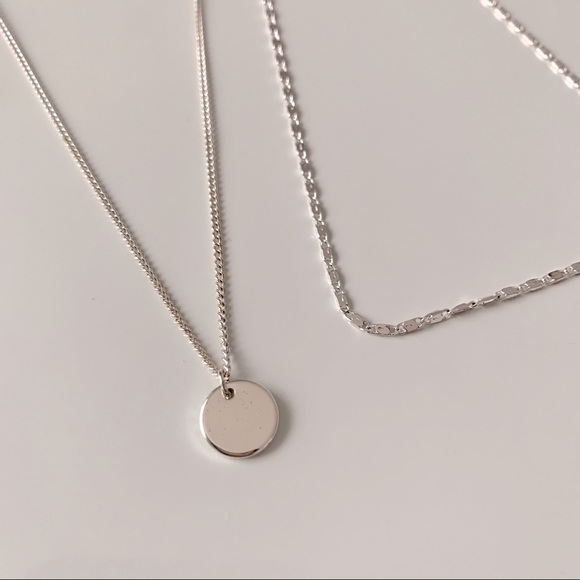 Silver Round Pendant Chain Layered Necklace Simple Casual Jewelry Accessories - Picture 2 of 2